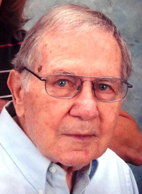 Obituary of Harold Eugene Kumpf