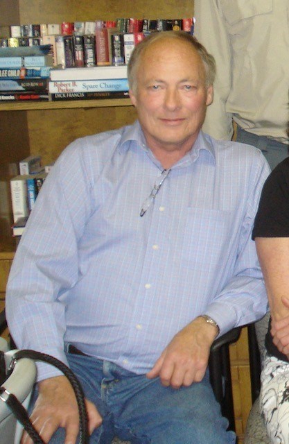 Obituario de David James Young