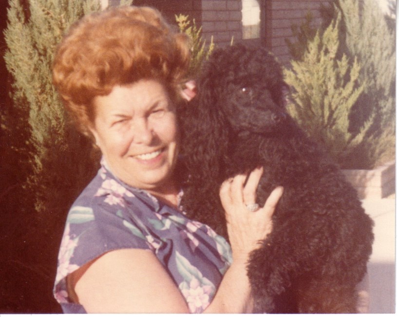 Obituario de Eleanor F. Yarbrough