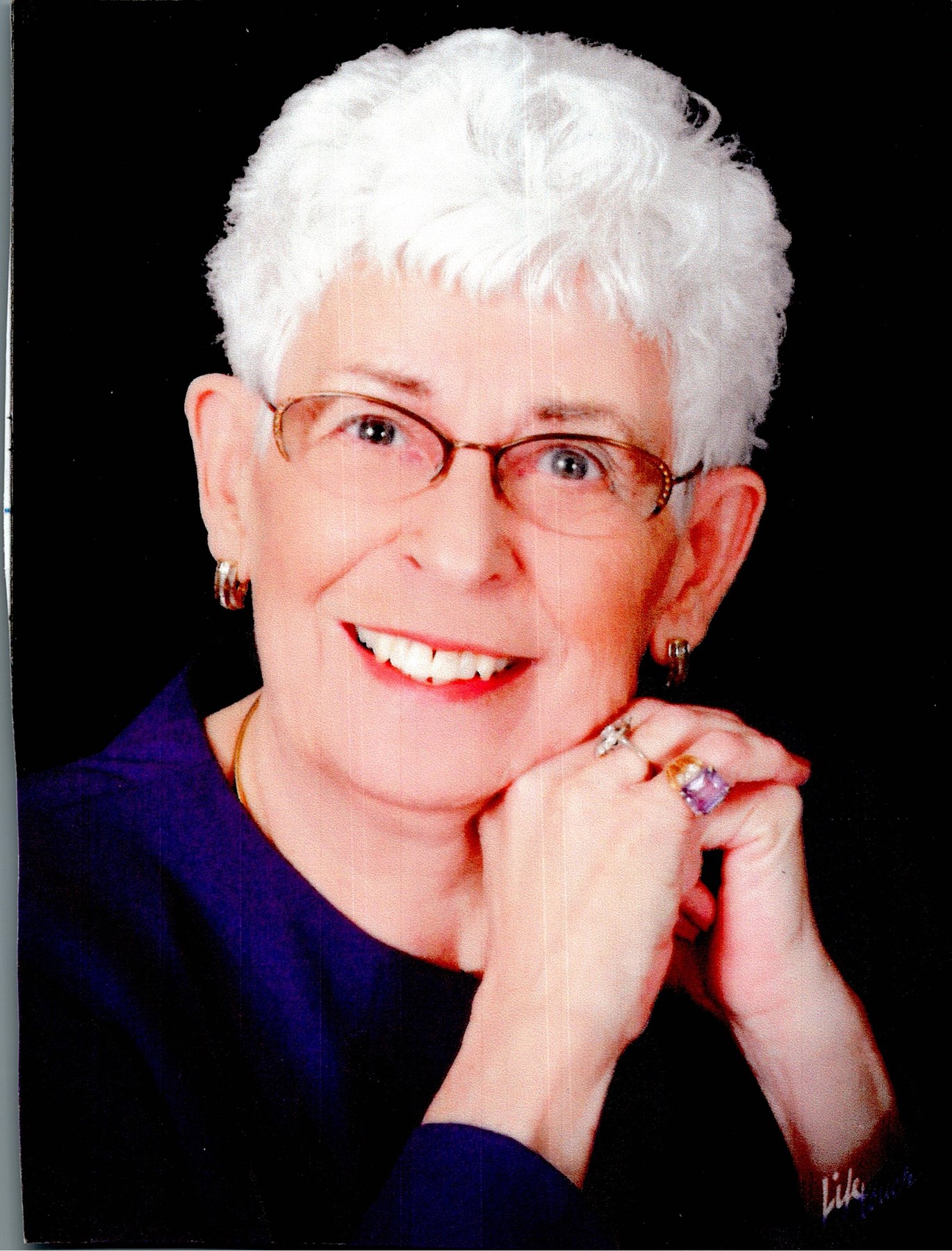 Obituary of Mary "Mickey" Robins Jacobsen