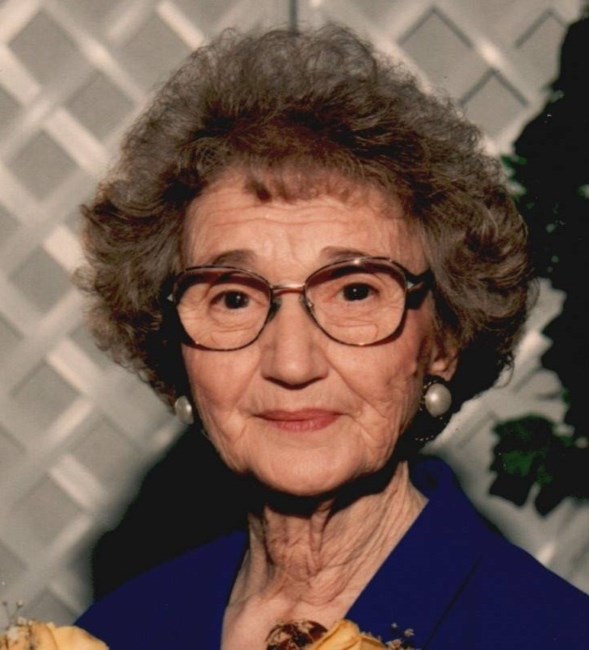 Obituary of Lucille Bertie Davis
