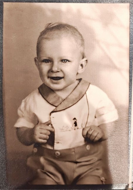 Obituary of Wayne E Reinhard