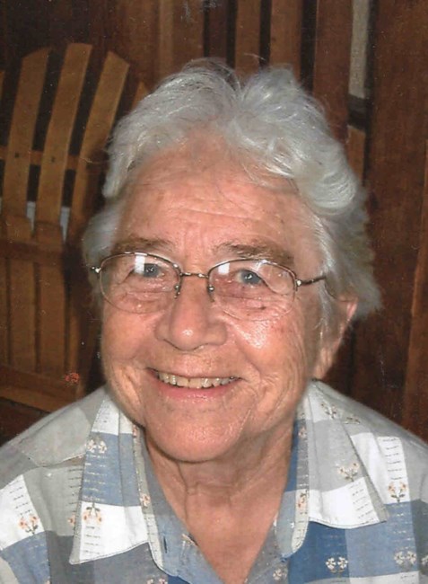 Obituary of Janet May Robertson