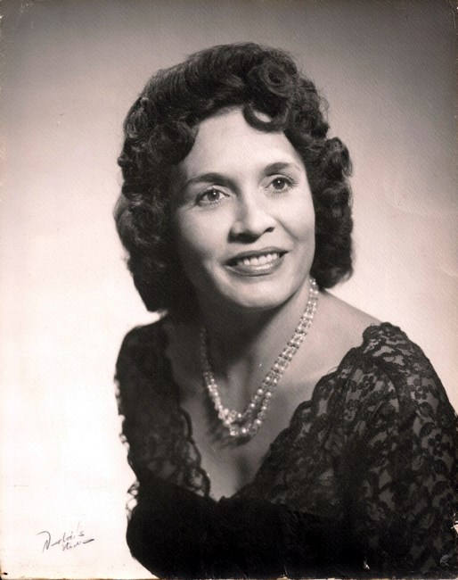 Obituary of Lupe E Espinosa Perez