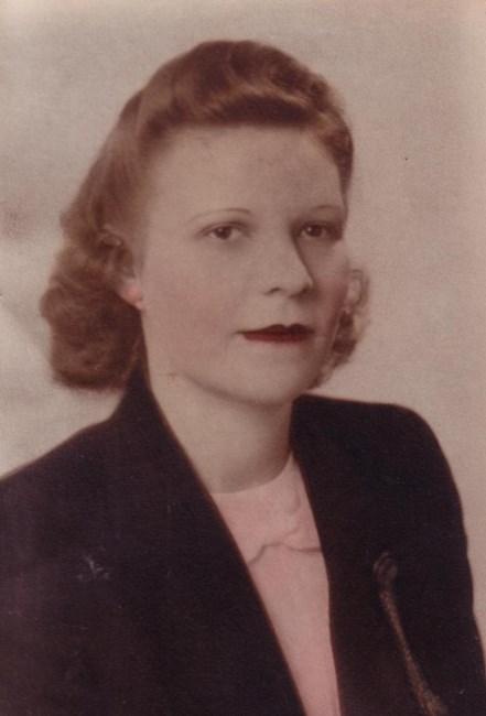 Obituary of Hilda Elizabeth Holt