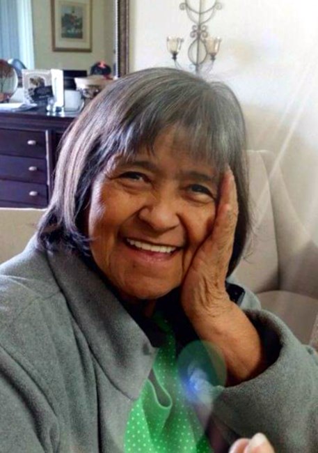 Obituary of Jenoveva Soto