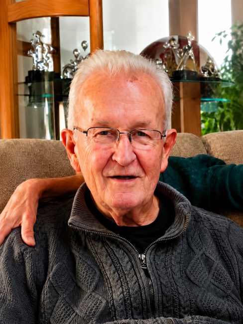 Obituary of Thomas R. Fox