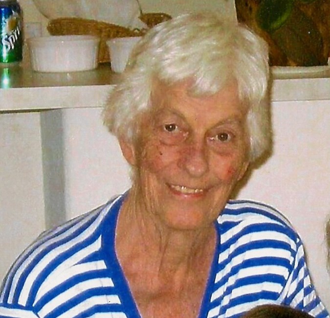 Obituario de Maxine Joyce Murphy Tuttle