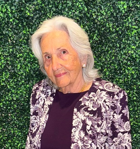 Obituary of Ana Luz Fernandez