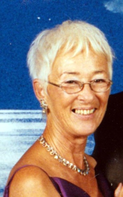 Obituario de Patricia Joyce Charest