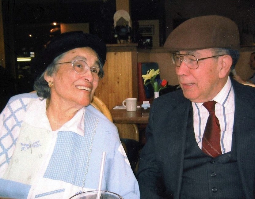Obituario de Lois Agnes Monette Frank