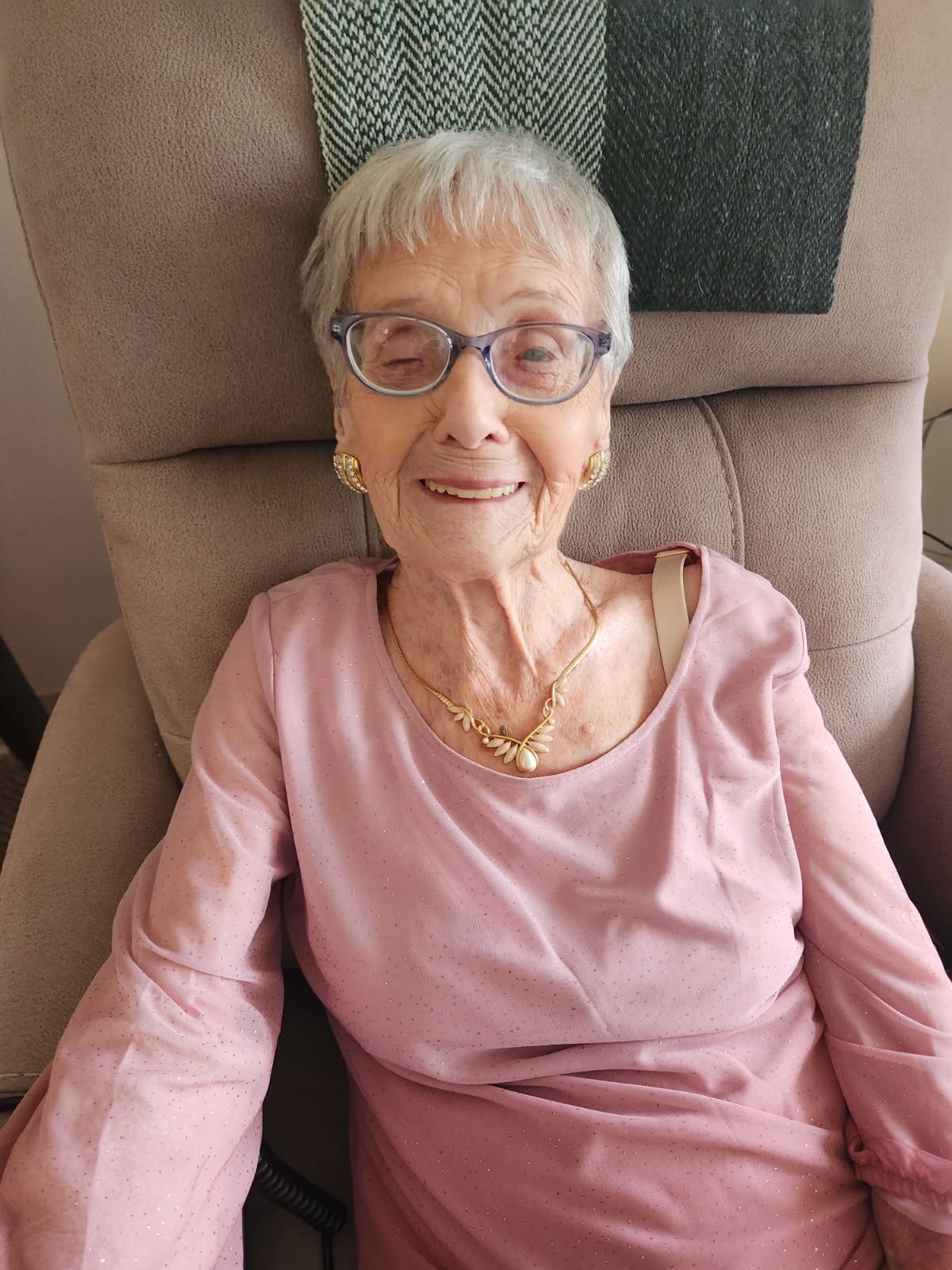 Obituary of Winifred K. Burdenski
