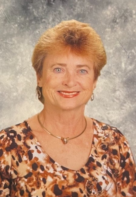 Obituary of Kathleen E McRae