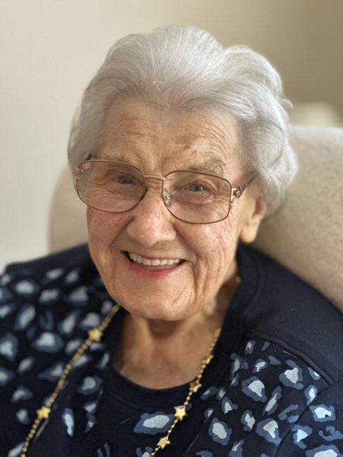 Obituary of Genevieve Izycki