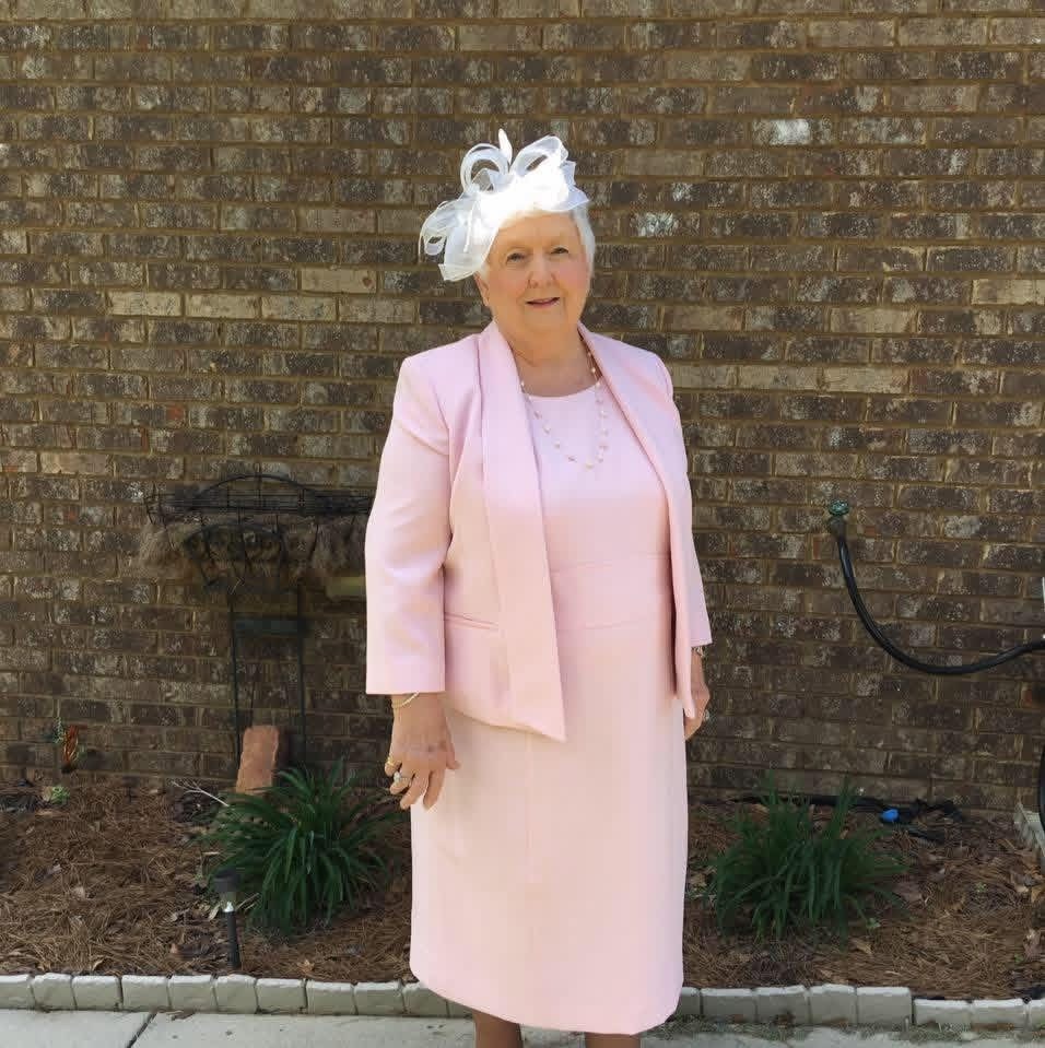 Obituary of Shirley du Pont