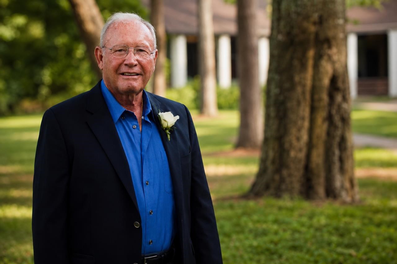 Obituary of Dr. L.E. Richey