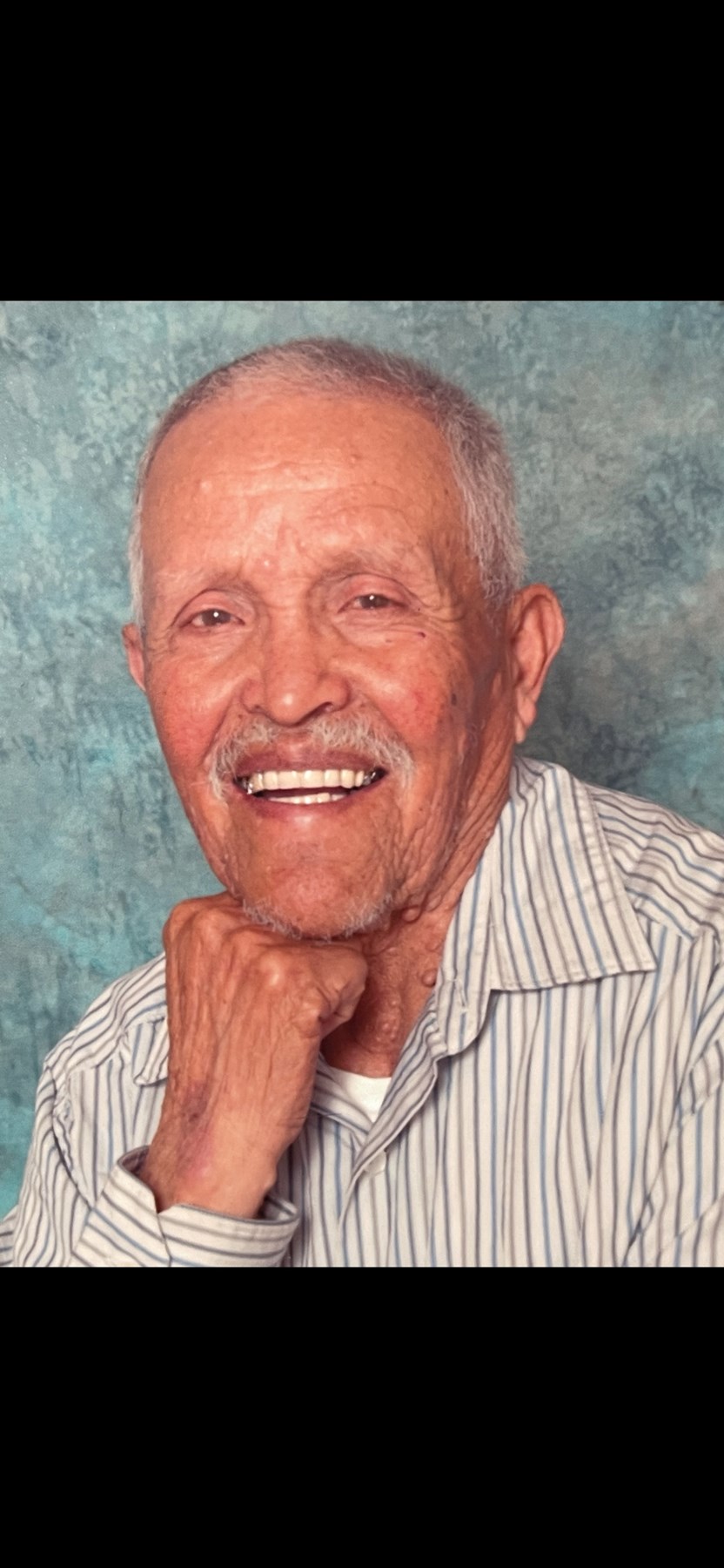 Obituario de David Hernandez