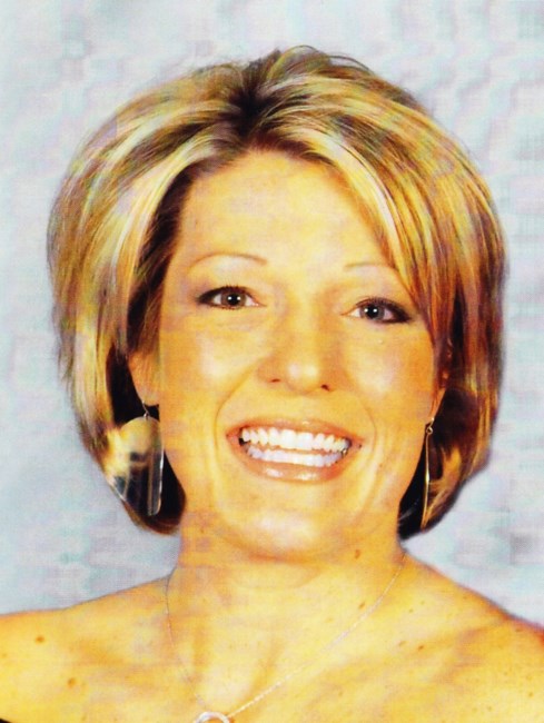 Obituary of Holly Lacey