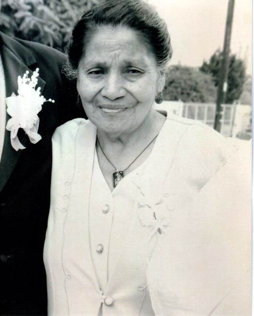 Obituary of Maria Cruz Perez-Balderas