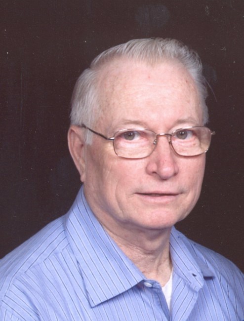 Obituary of Robert Morrow Tucker