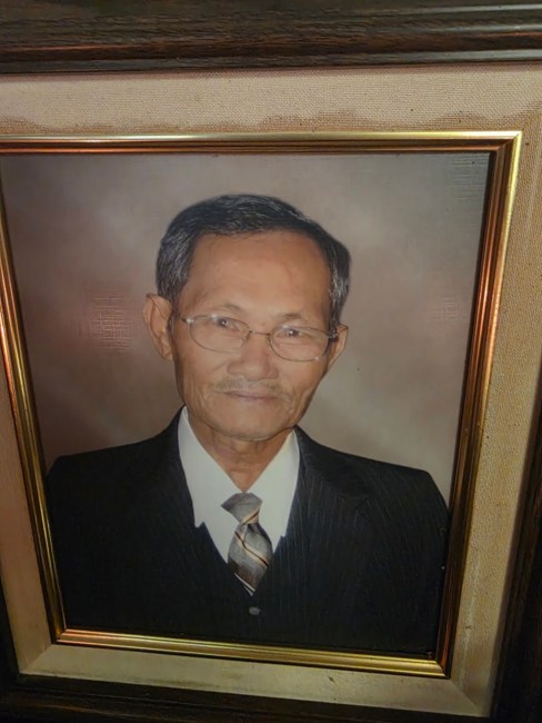 Obituary of Ly Sun