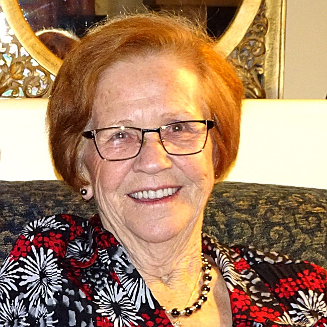 Obituario de Lisette Lalonde (née Vignault)