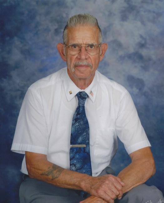 Obituary of Raymond E Sanders