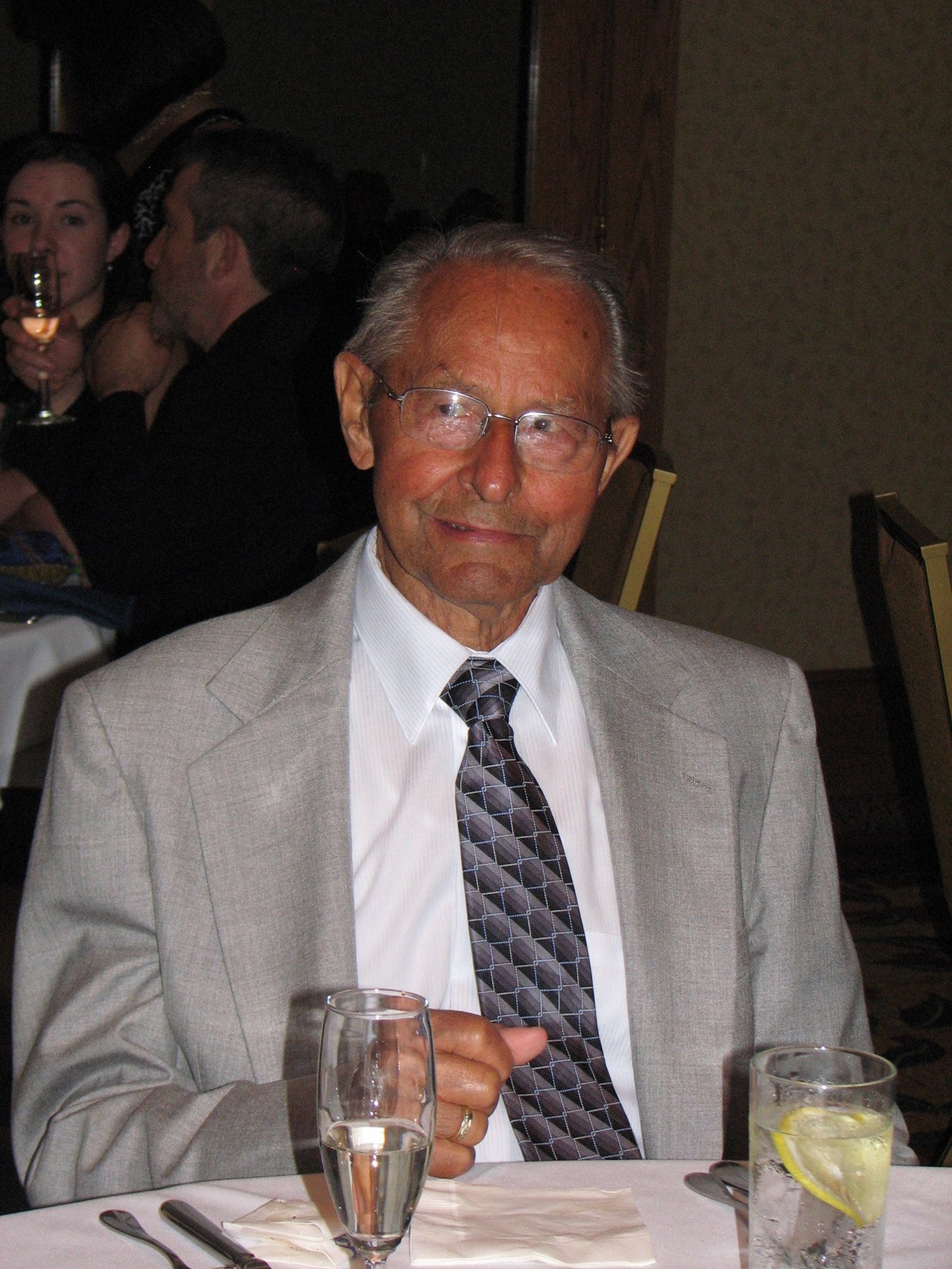 Obituary of Everett Maynard Flanders Jr.