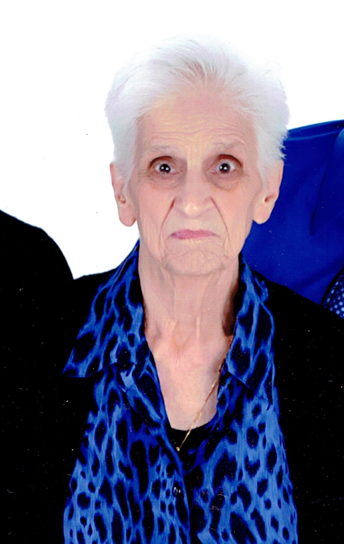 Obituario de Consuelo Cuyar