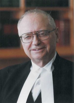 Obituary of C. Ross Lander