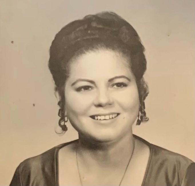 Obituario de María Luisa Santiago Zayas