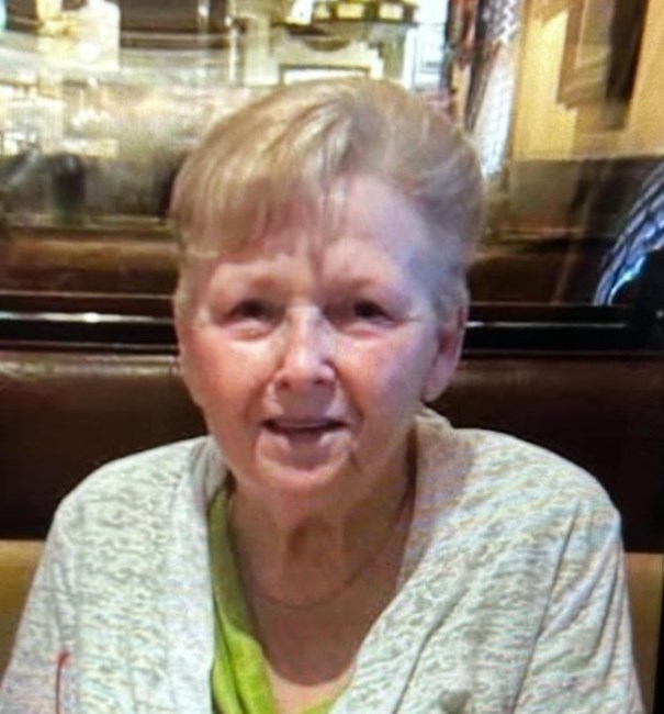 Obituary of Lynne R. Cox