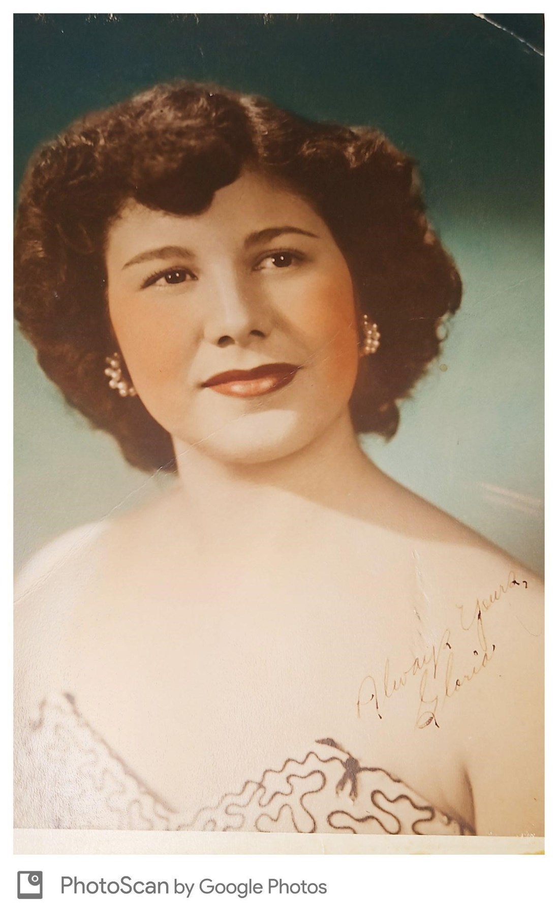 Obituary of Gloria R Palacios