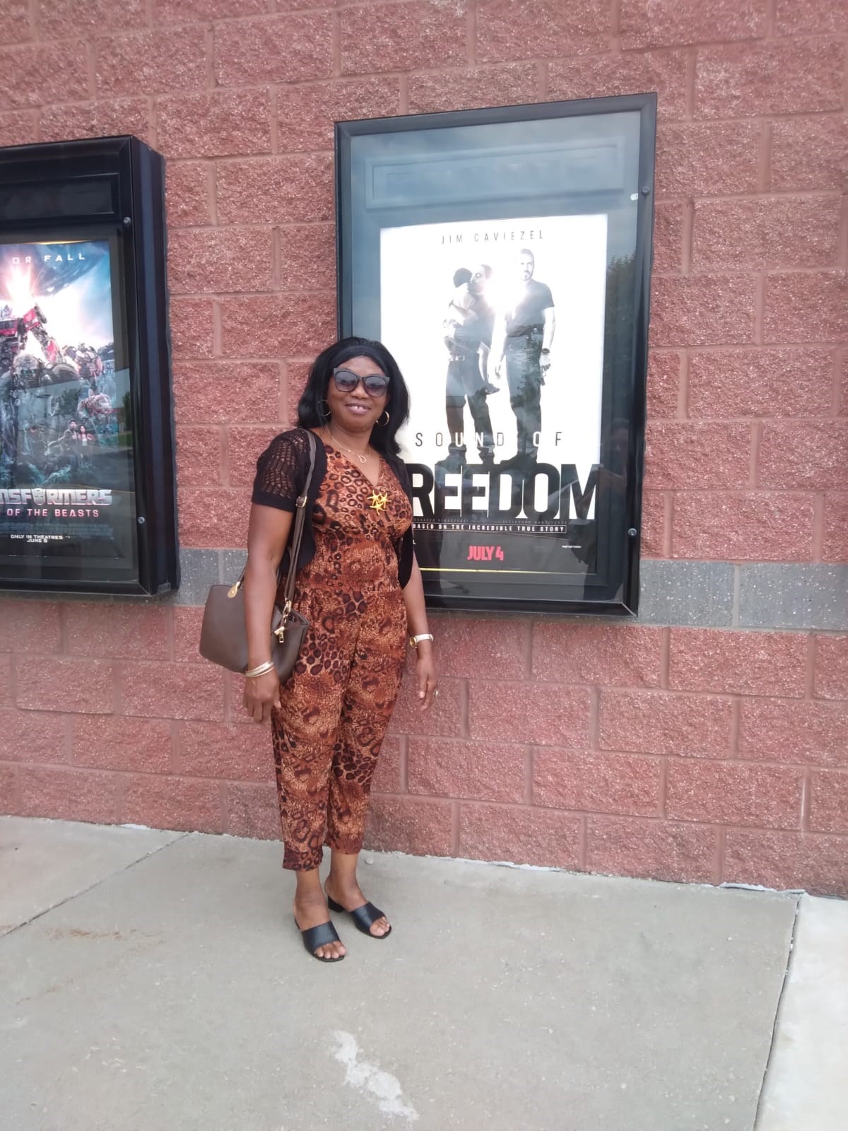 Obituario de Caroline Ndidi Oluh