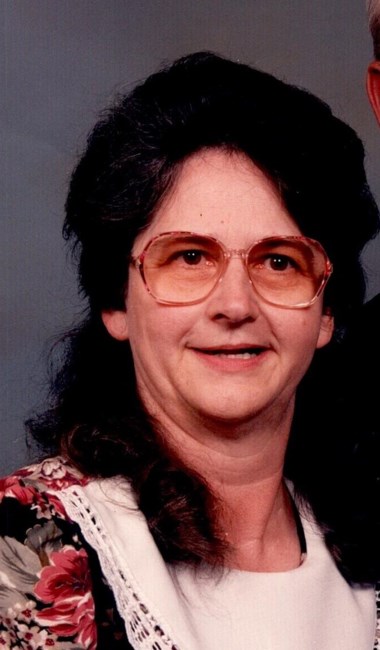 Obituario de Mrs. Frances Carolyn Aiken