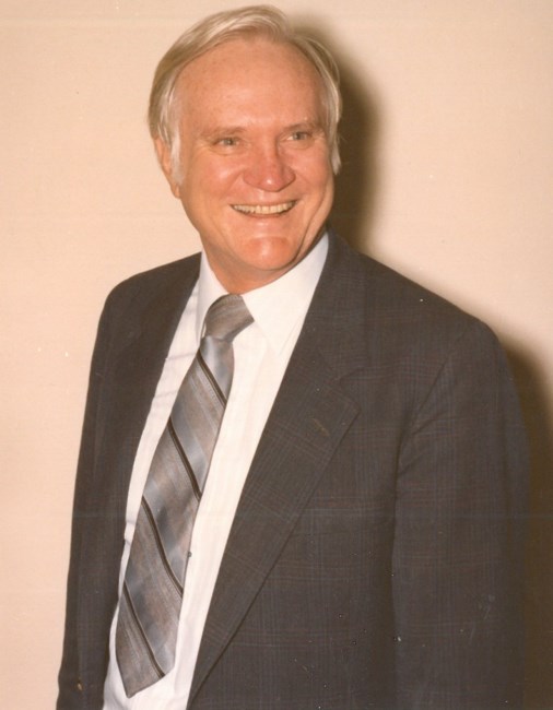 Obituario de Fred M. Simmons