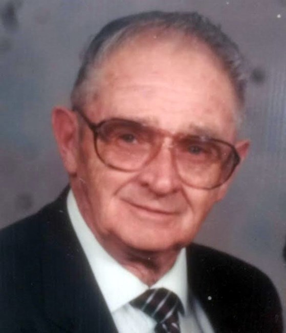 Obituary of Ward Edward Oliver Jr