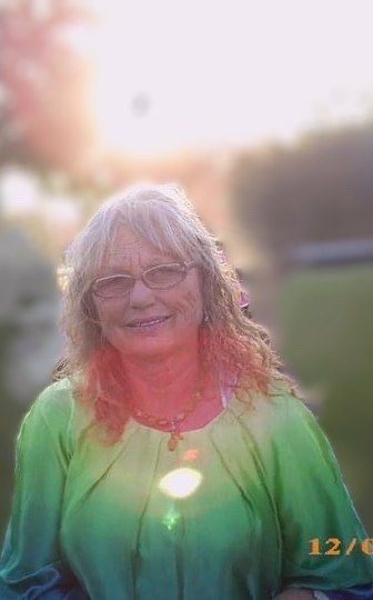 Obituary of Elaine Livingston Gray