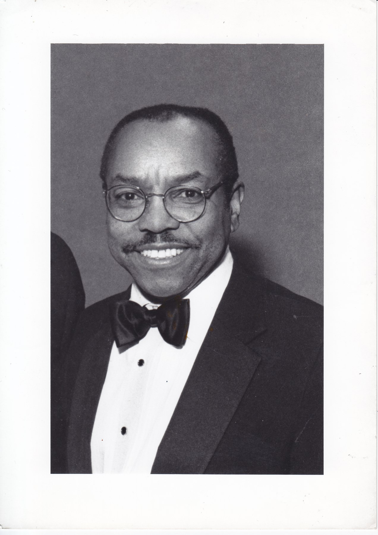 Obituary of Lee Henderson Walker