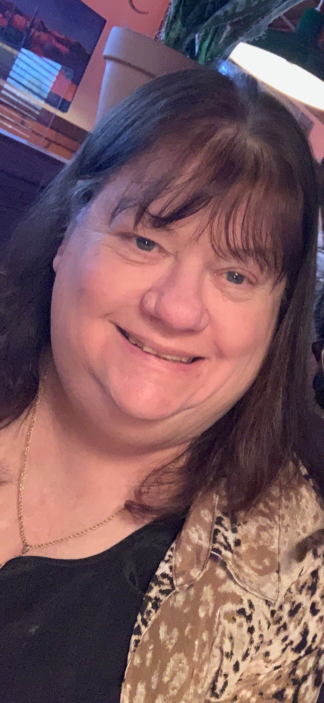 Obituary of Donna Gwen Cross