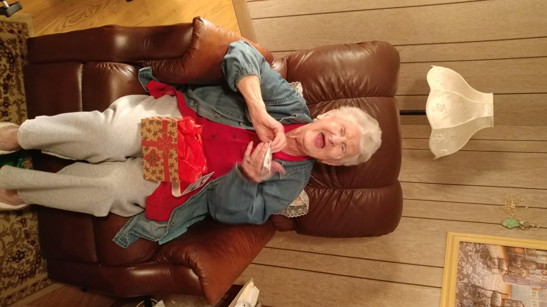 Avis de décès de Mary M. "Peggy" Hall