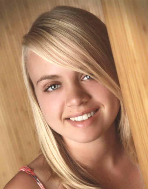 Obituary of Katelyn Christine Holloway