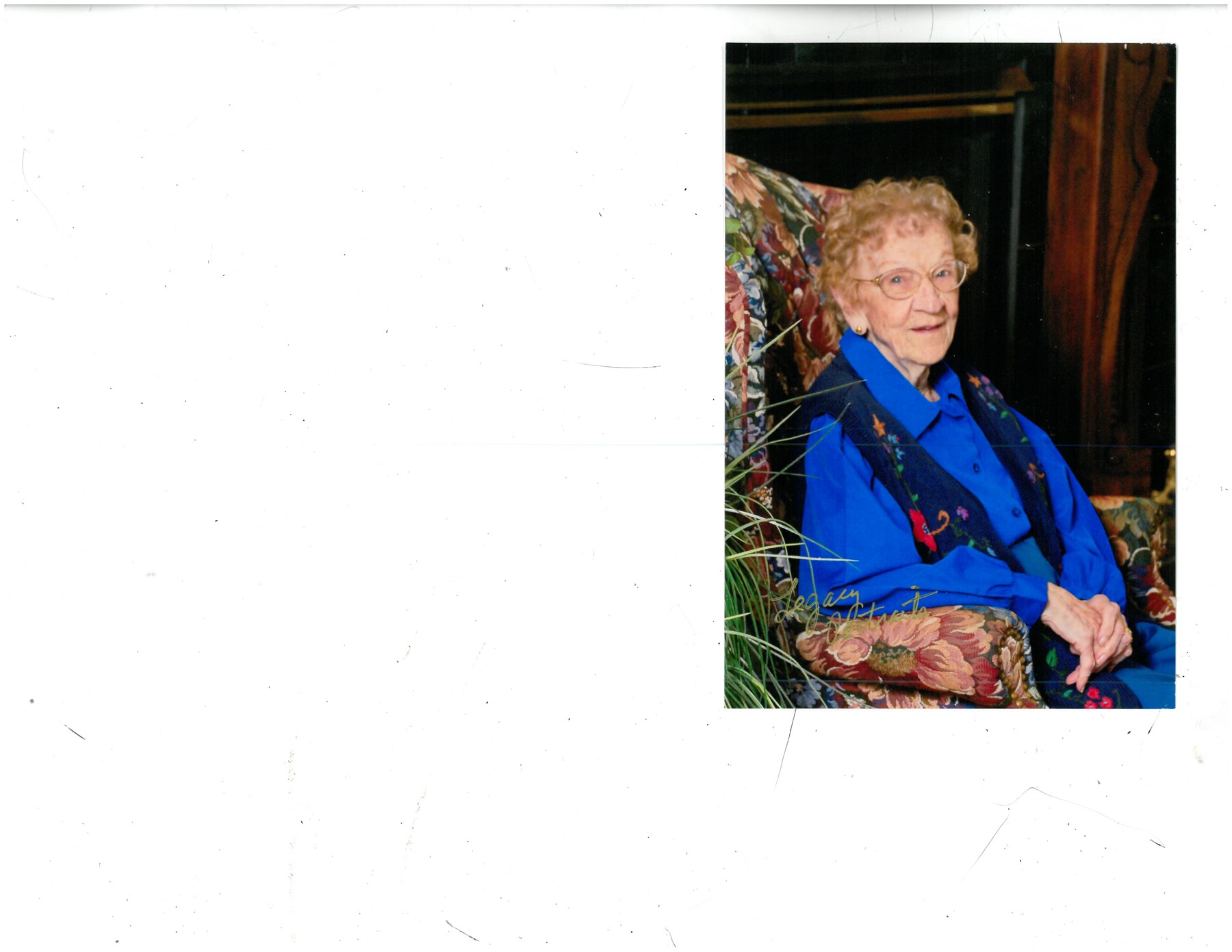 Obituary of Gertrud Margaret Lakin