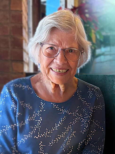 Obituary of Lois Marie Owen