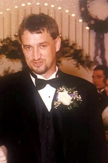 Obituary of Robert Eugene Woods