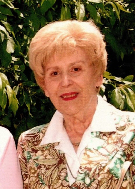 Obituary of Pauline "Paula" E. Berg