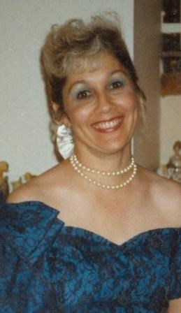 Obituary of Irene Stephanie Button