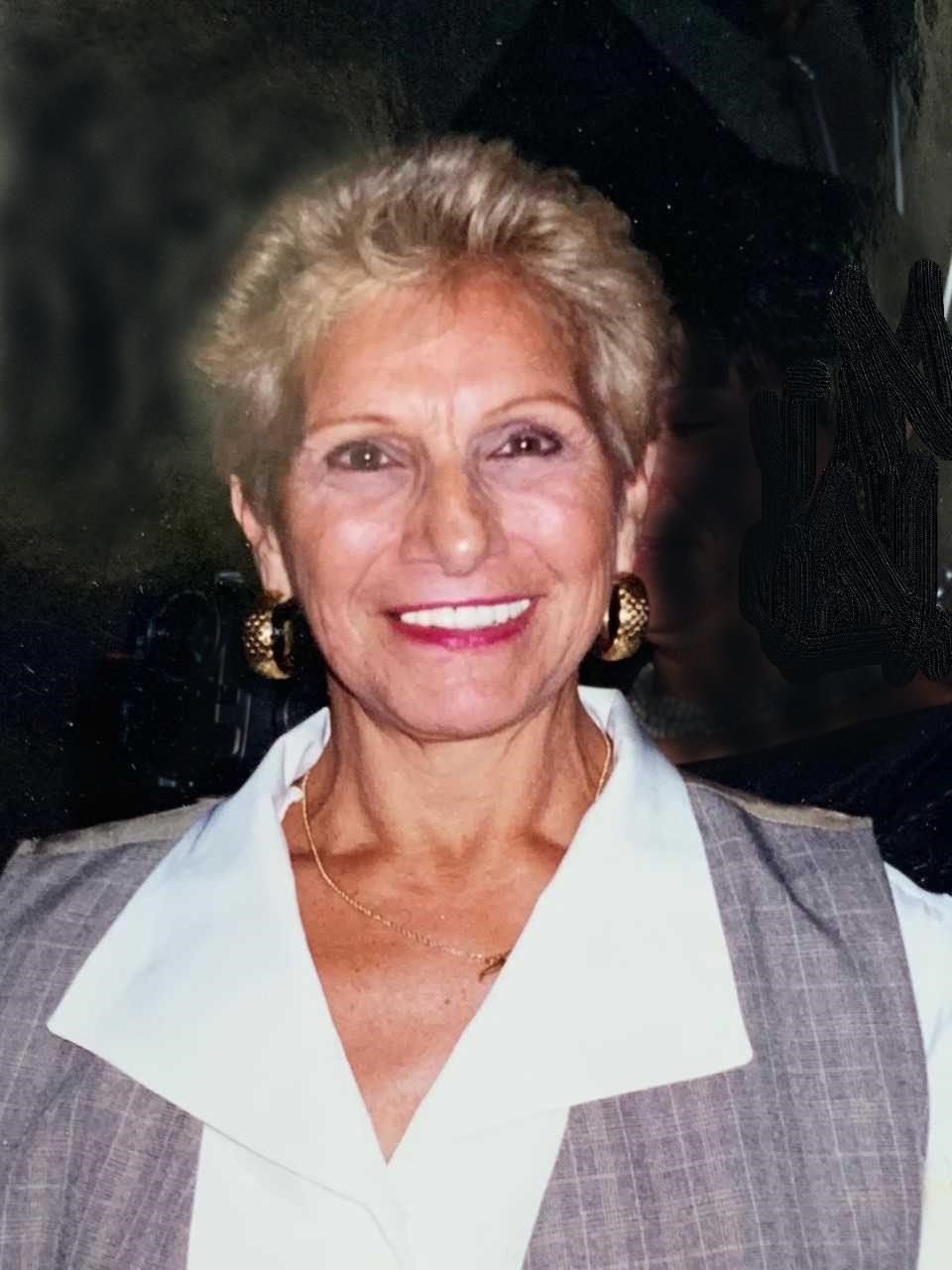 Obituary of Gloria Lucy