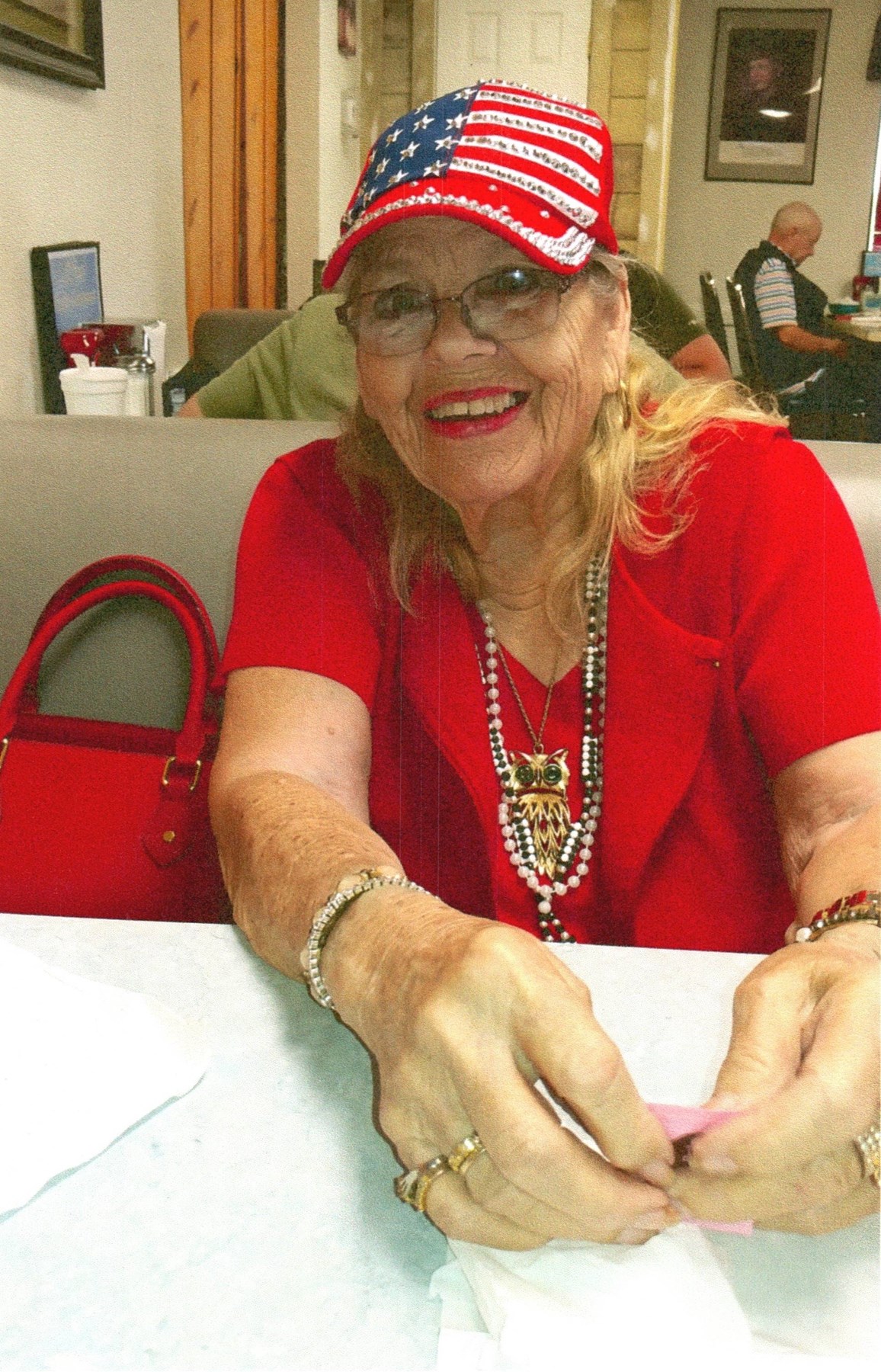 Obituary of Lois Dean Vertrees