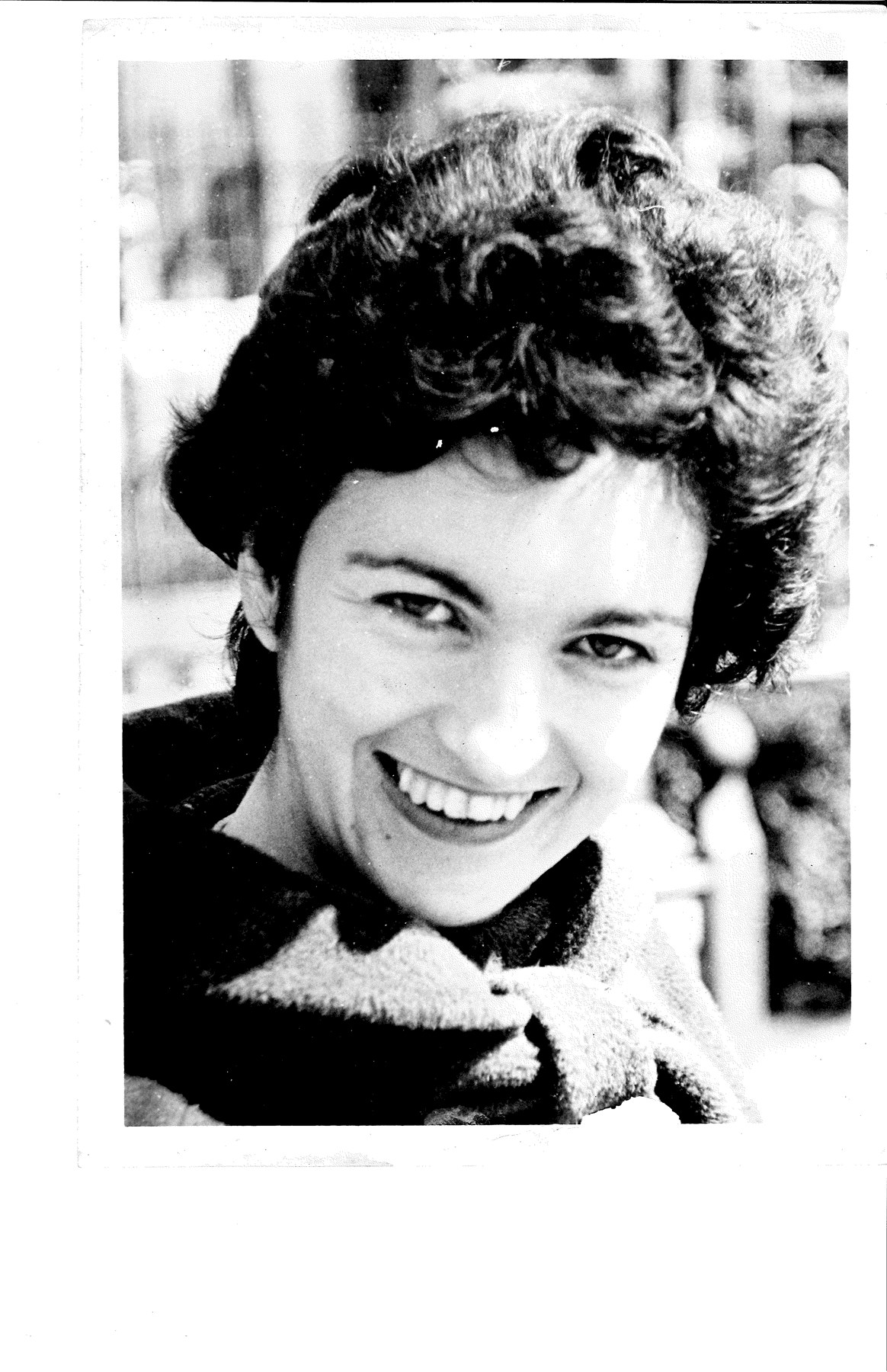 Obituary of Nuala Bernadette Lyons